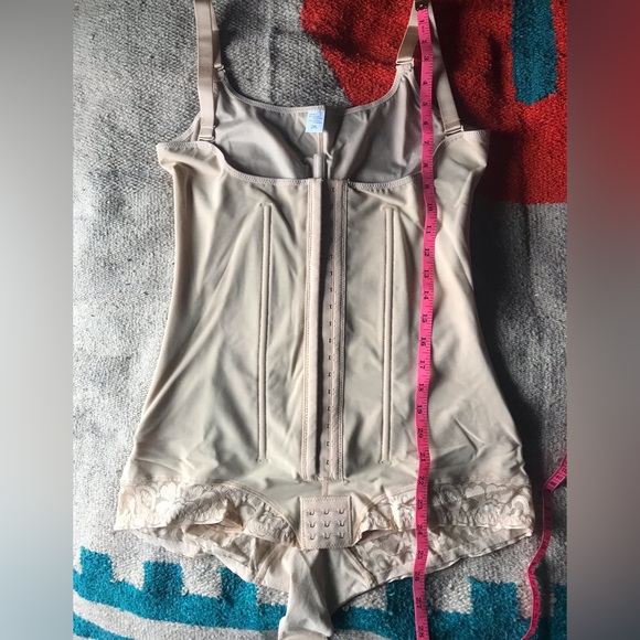 Body Shaper - Picture 10 of 10